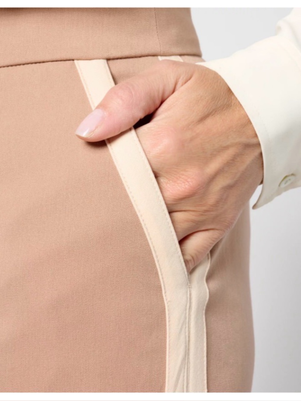BRAND NEW - NEVER WORN. Women's Beige Wide-Leg Trousers - Picture 2 of 10